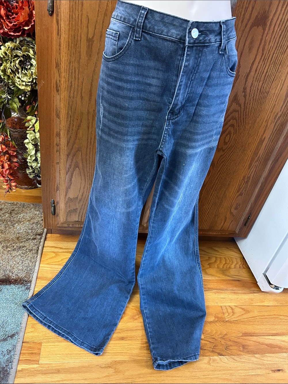 Women's Blue Flared Jeans - Classic Wide Leg